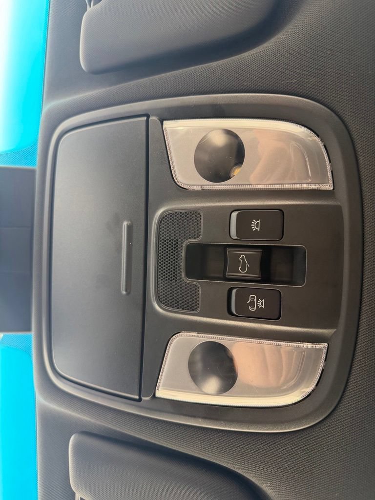 Used 2022 Kia Sportage Nightfall Edition w/ Nighfall AWD Premium Package image 27