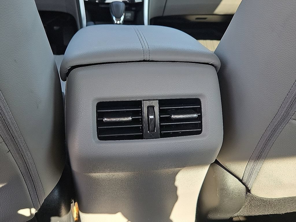 Used 2017 Honda Accord Touring image 19
