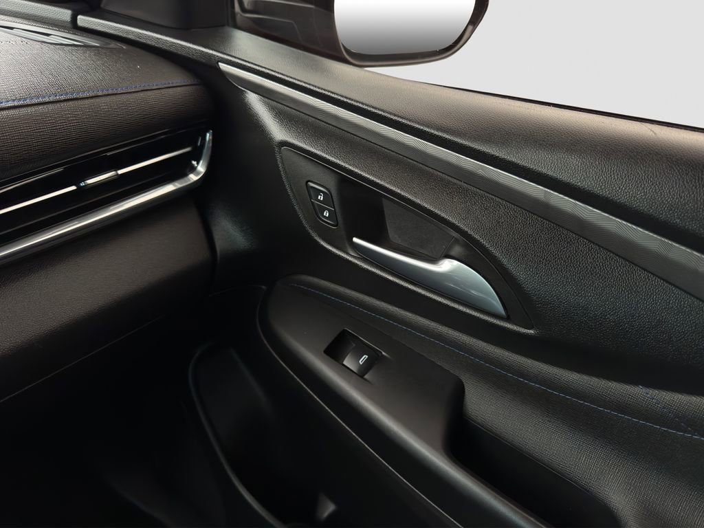 Used 2024 Buick Envista Sport Touring w/ Convenience II Package image 26