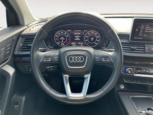 Used 2019 Audi Q5 2.0T Premium Plus w/ Premium Plus Package image 14