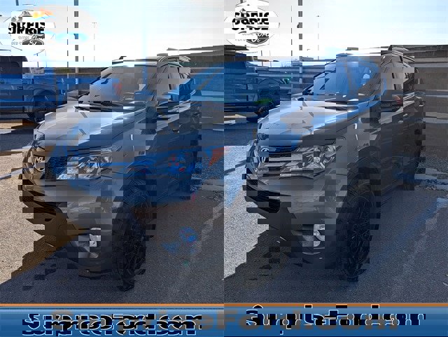 Used 2013 Toyota RAV4 XLE image 1