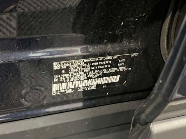 Used 2023 Toyota RAV4 XLE Premium AWD/4WD image 18