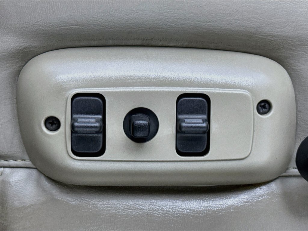 Used 2006 Dodge Ram 3500 Truck Laramie w/ Protection Group AWD/4WD image 21
