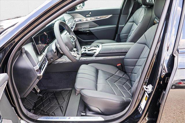 New 2025 BMW 760i xDrive image 12