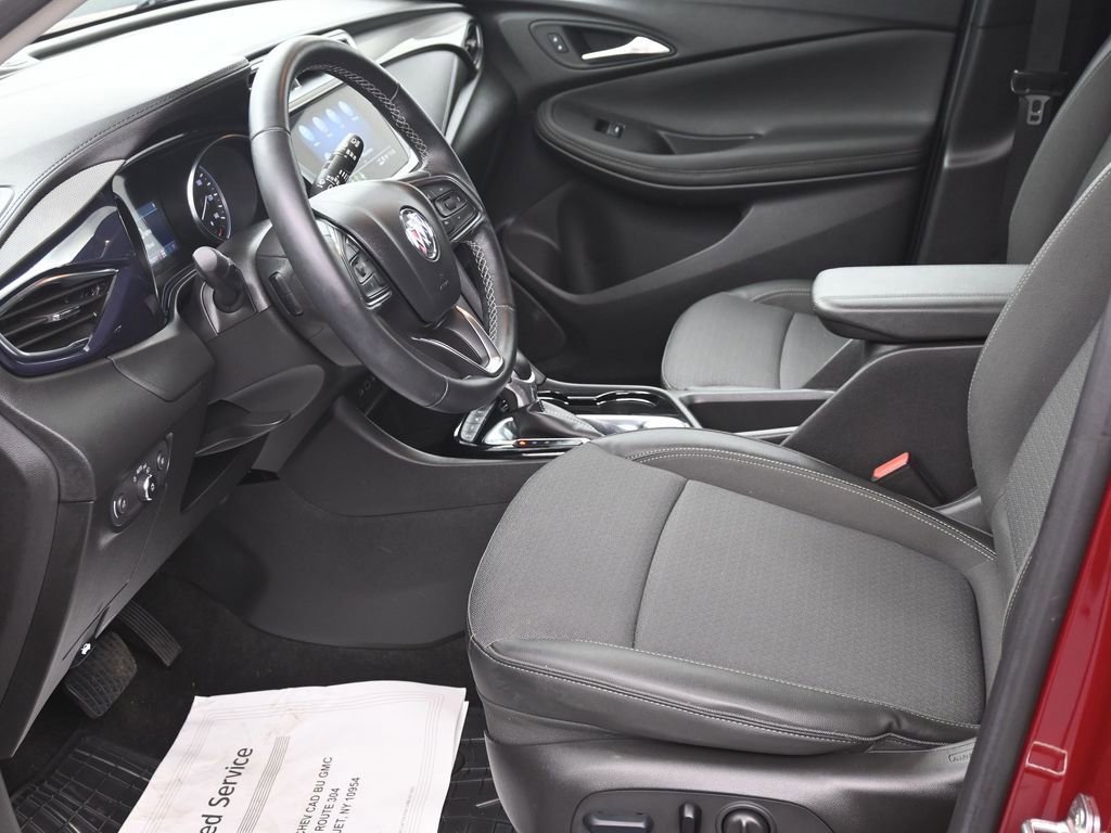Used 2023 Buick Encore GX Preferred w/ Cold Weather Comfort Package AWD/4WD image 10