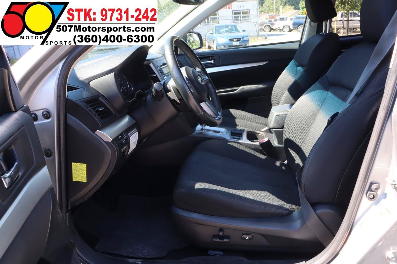 Used 2010 Subaru Outback 2.5i Premium AWD/4WD image 13
