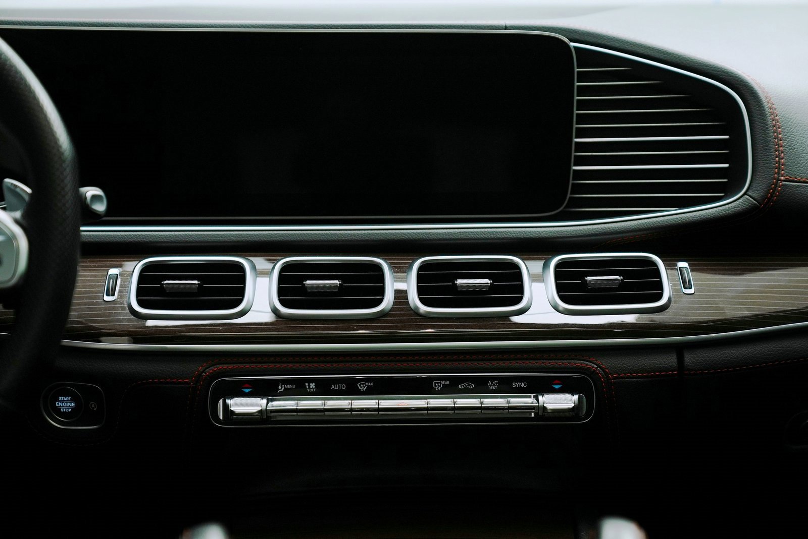 Used 2023 Mercedes-Benz GLE 53 AMG 4MATIC image 36