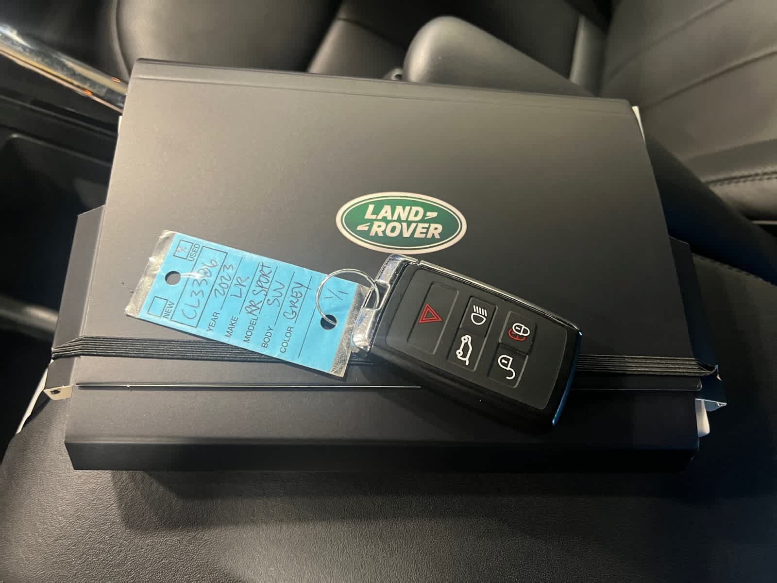 Used 2023 Land Rover Range Rover Sport SE AWD/4WD image 11