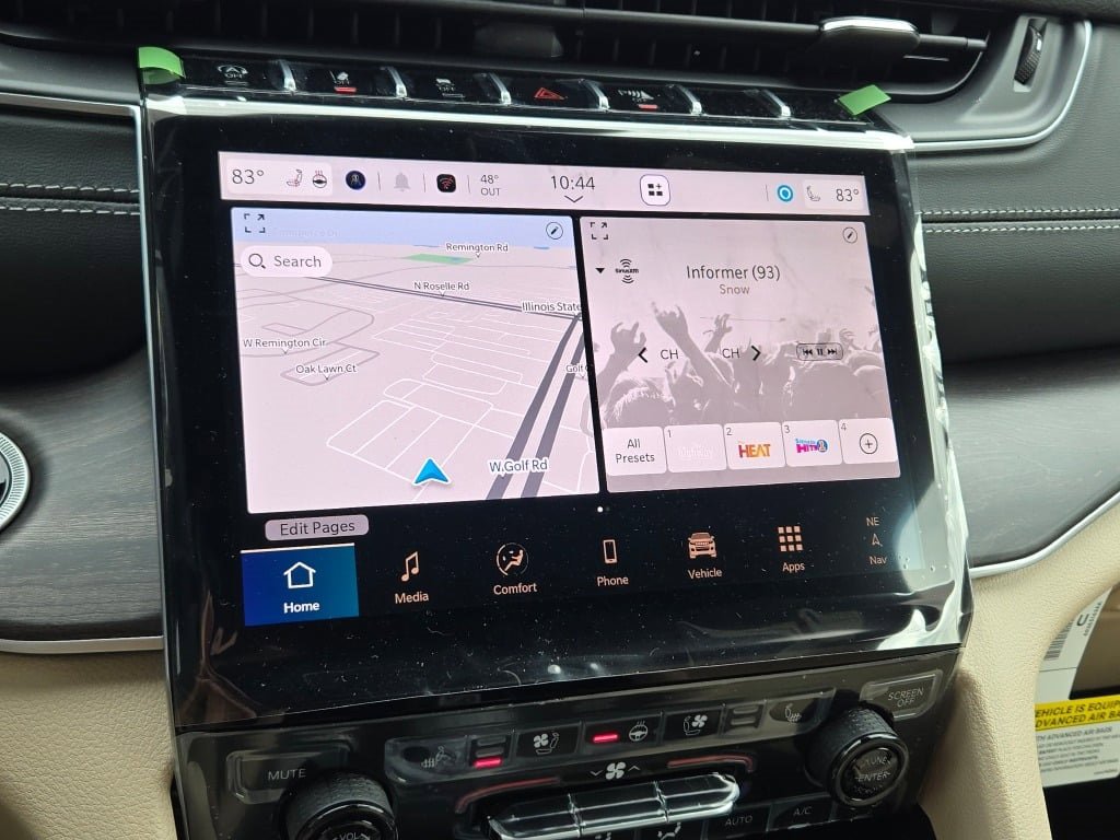 New 2025 Jeep Grand Cherokee Limited image 30