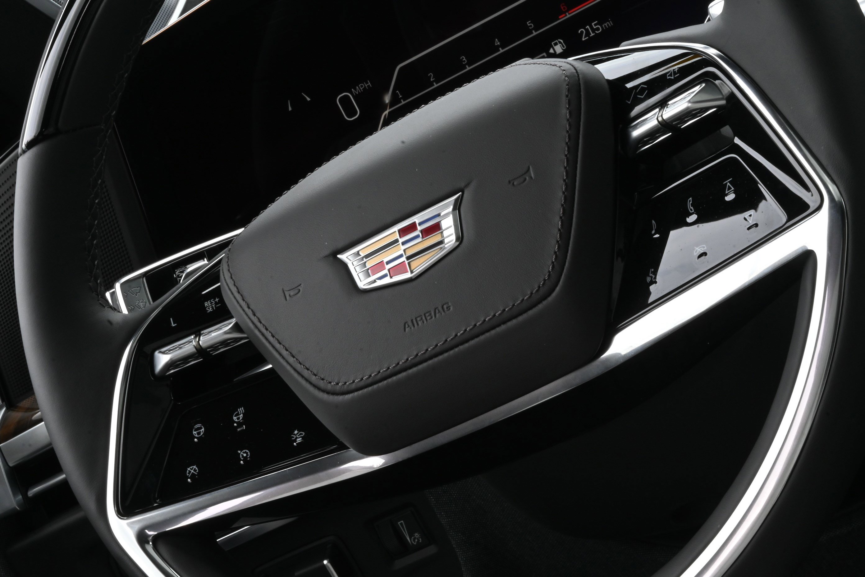 Used 2026 Cadillac Escalade Platinum Sport w/ LPO, ONYX Package image 27