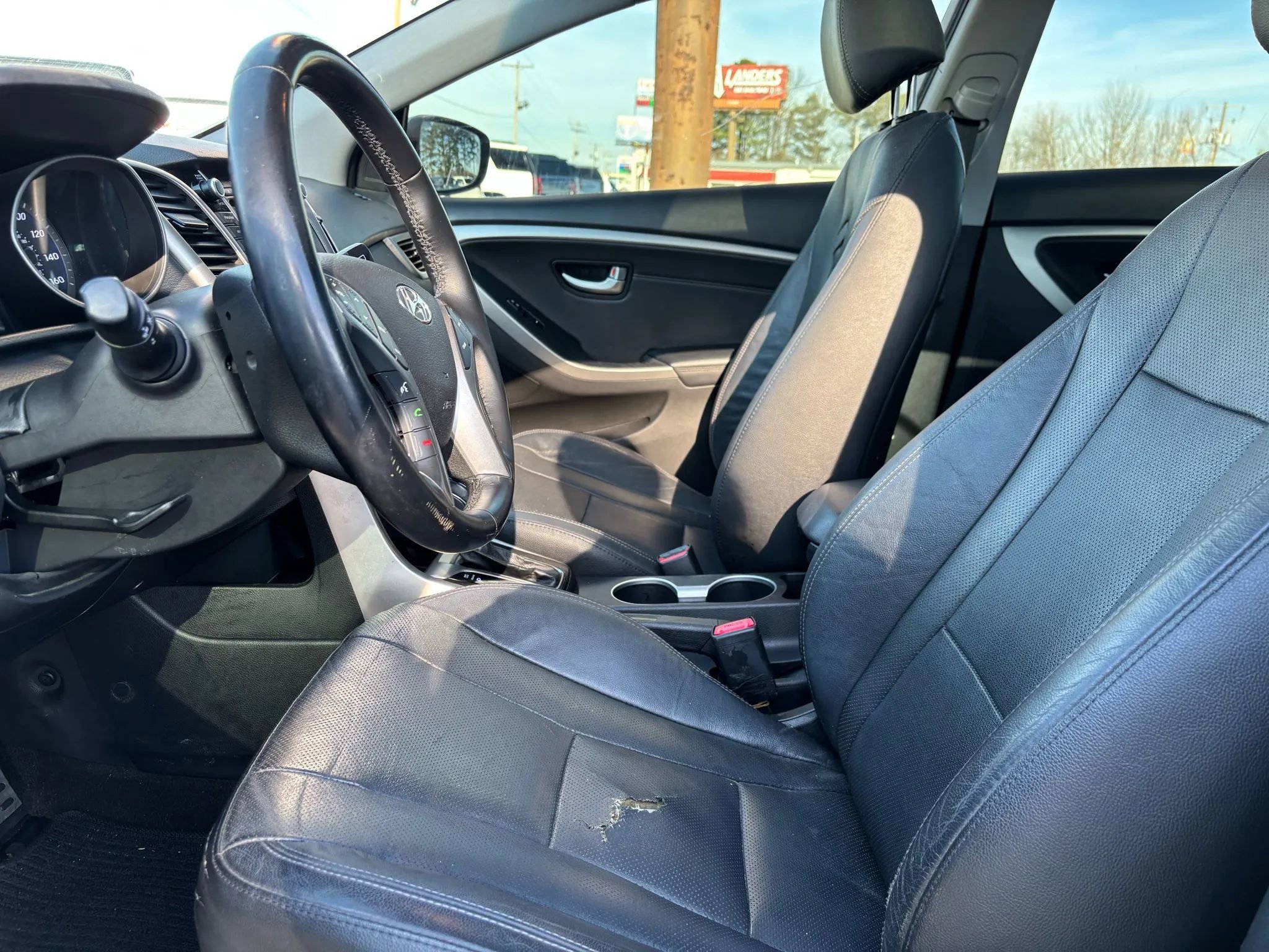 Used 2013 Hyundai Elantra GT w/ Tech Pkg image 12