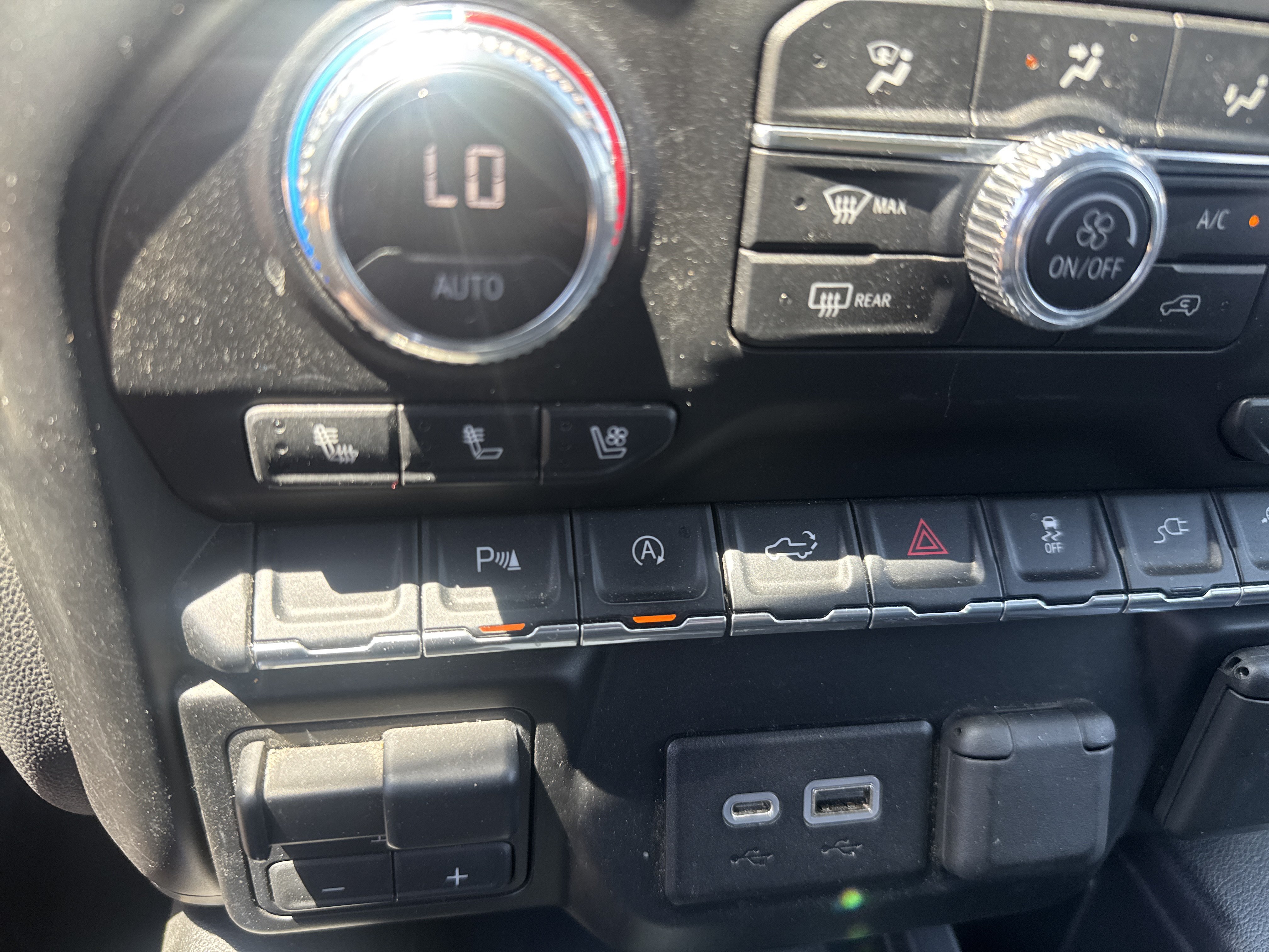 Used 2019 GMC Sierra 1500 Denali AWD/4WD image 28