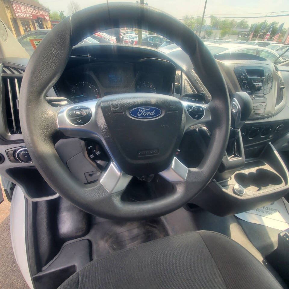 Used 2019 Ford Transit 250 148 Medium Roof RWD image 14