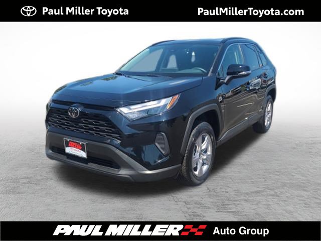 Certified 2025 Toyota RAV4 XLE AWD/4WD image 1