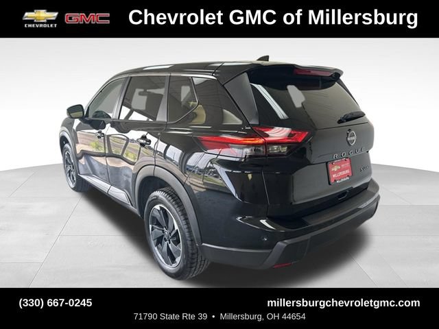 Used 2024 Nissan Rogue SV AWD/4WD image 8