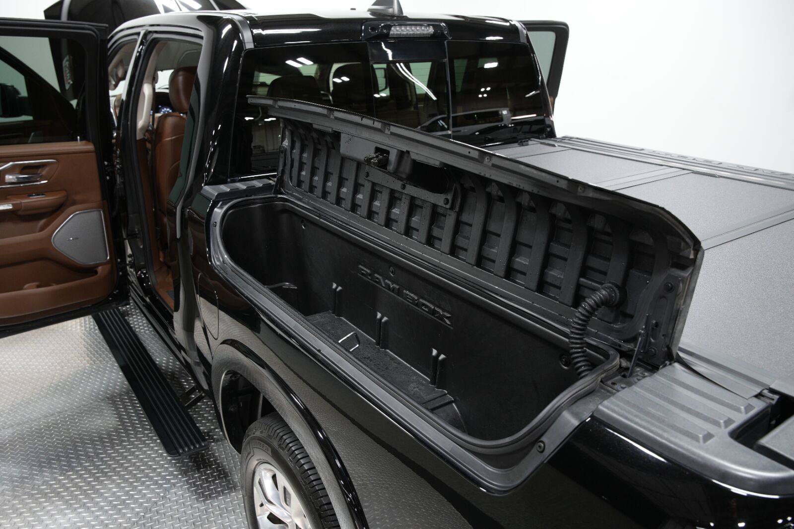 Used 2023 RAM 1500 Limited AWD/4WD image 21