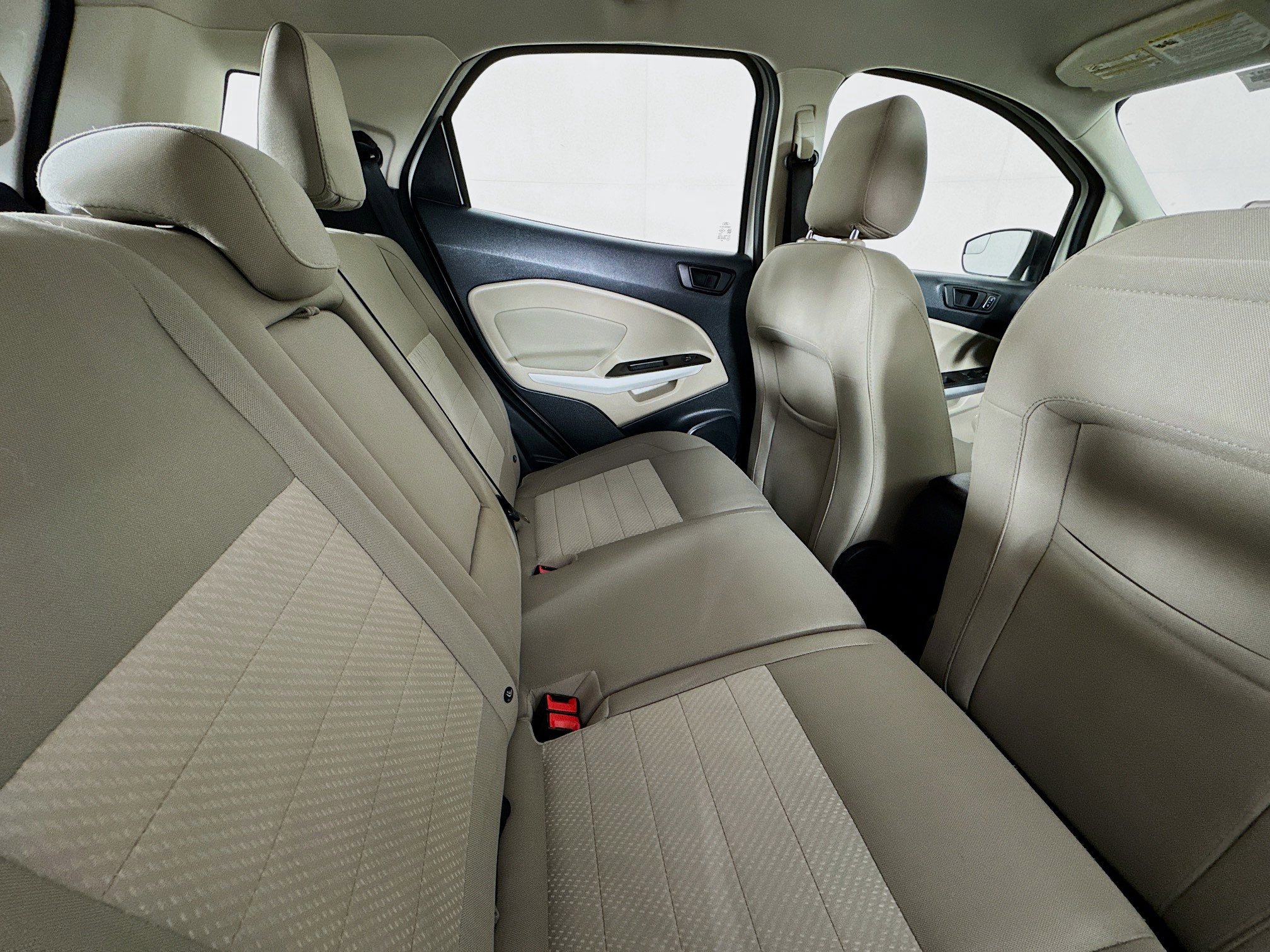 Used 2018 Ford EcoSport S FWD image 25