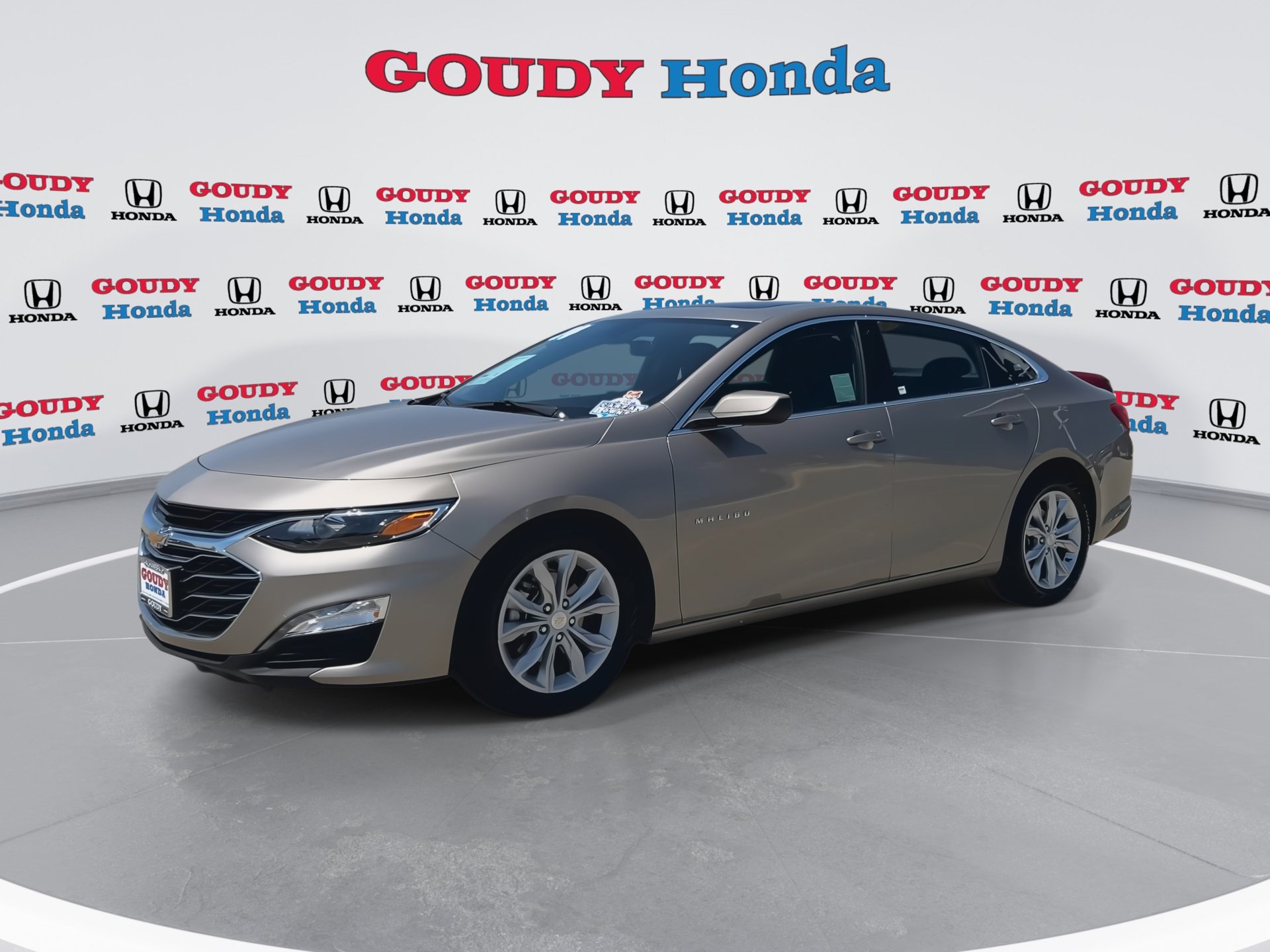 Used 2024 Chevrolet Malibu LT FWD image 4