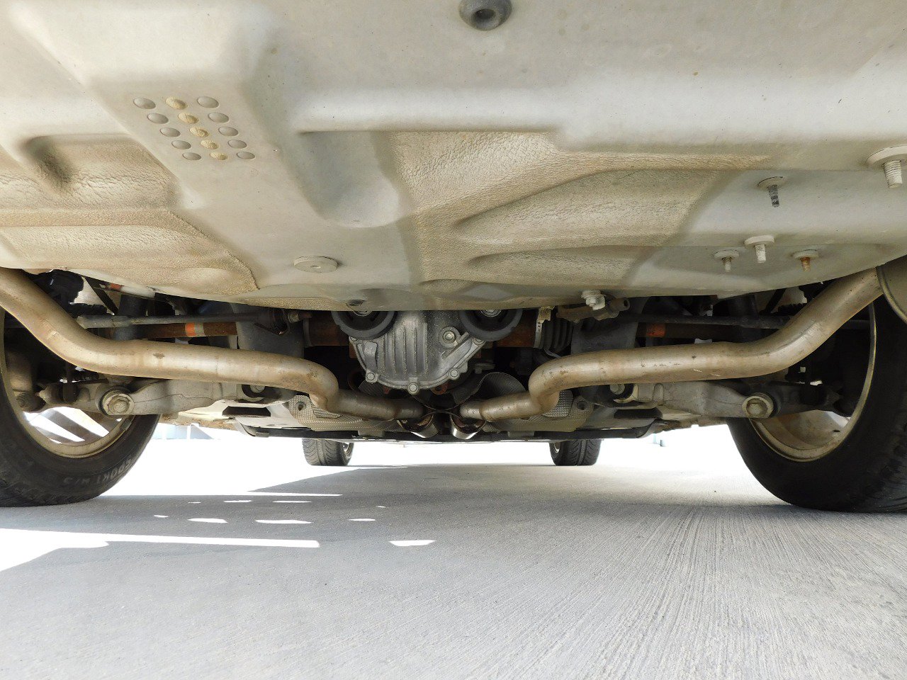 Used 2004 Ford Thunderbird image 16