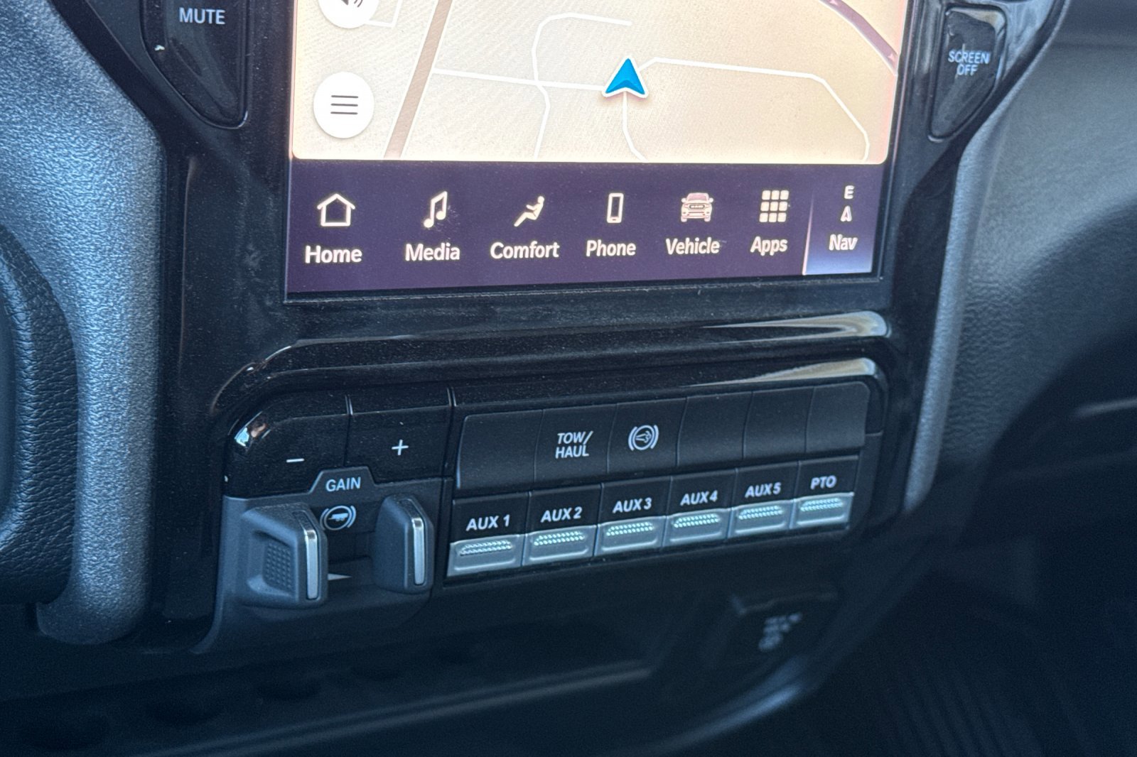 New 2026 RAM 3500 Tradesman image 17