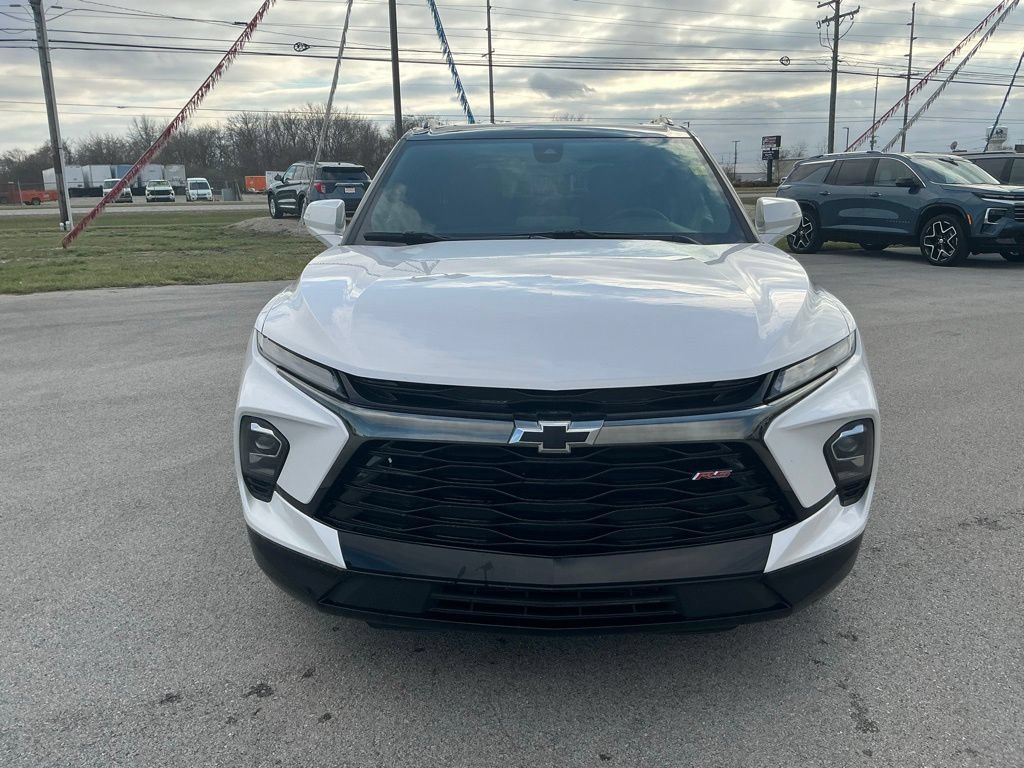 Used 2025 Chevrolet Blazer RS w/ Enhanced Convenience Package AWD/4WD image 8