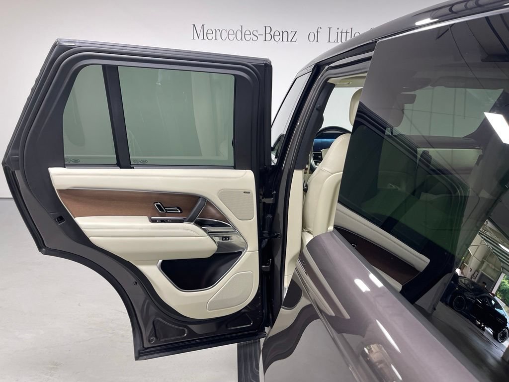 Used 2023 Land Rover Range Rover SE AWD/4WD image 23