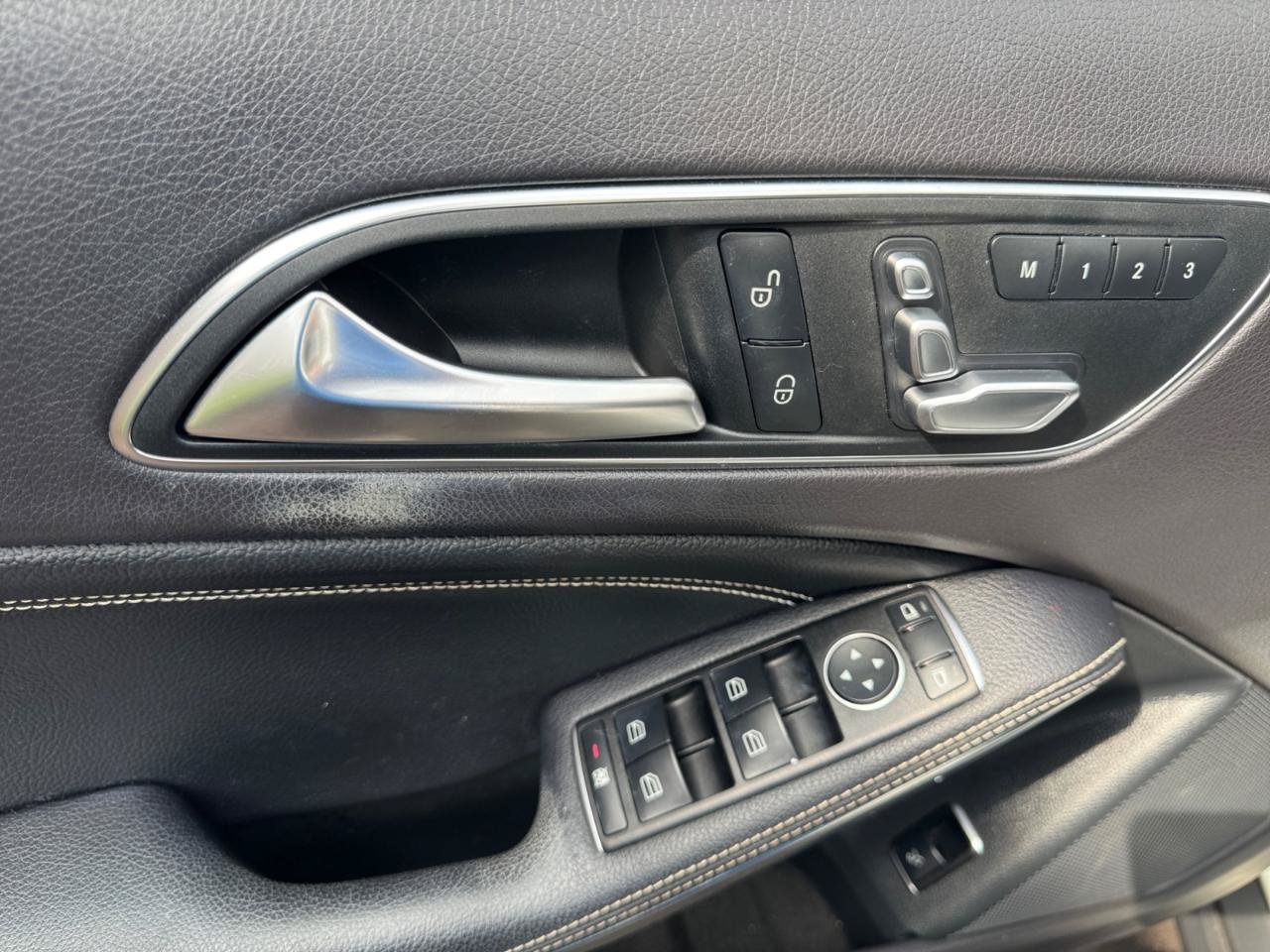 Used 2018 Mercedes-Benz GLA 250 4MATIC image 18