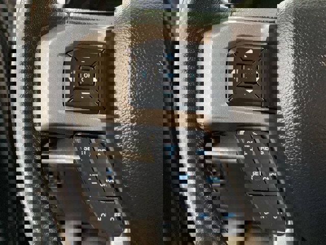 Used 2021 Ford Expedition Max XLT image 21