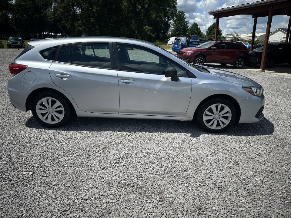 Used 2023 Subaru Impreza 2.0i image 4