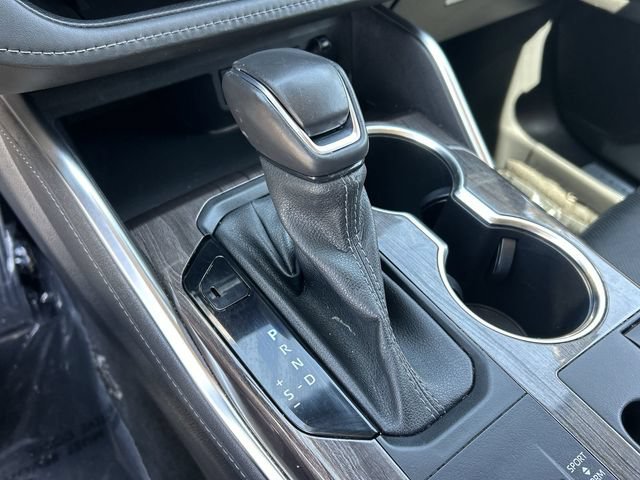 Used 2023 Toyota Highlander Limited AWD/4WD image 30