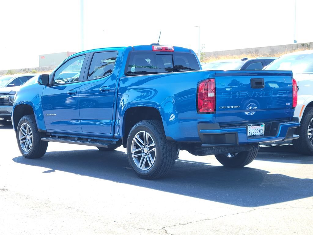Used 2022 Chevrolet Colorado LT w/ Luxury Package RWD image 2