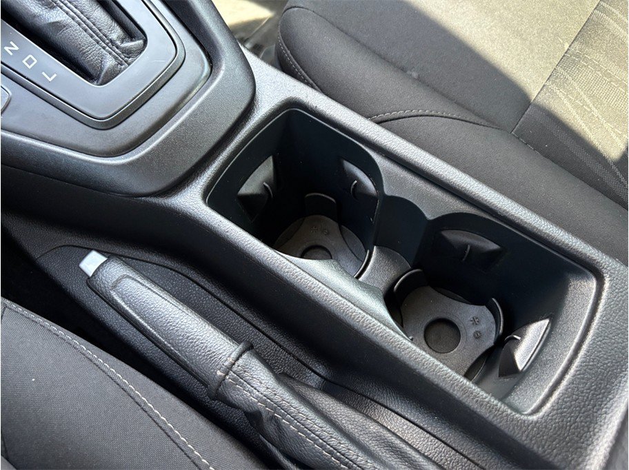 Used 2016 Ford Focus SE FWD image 24