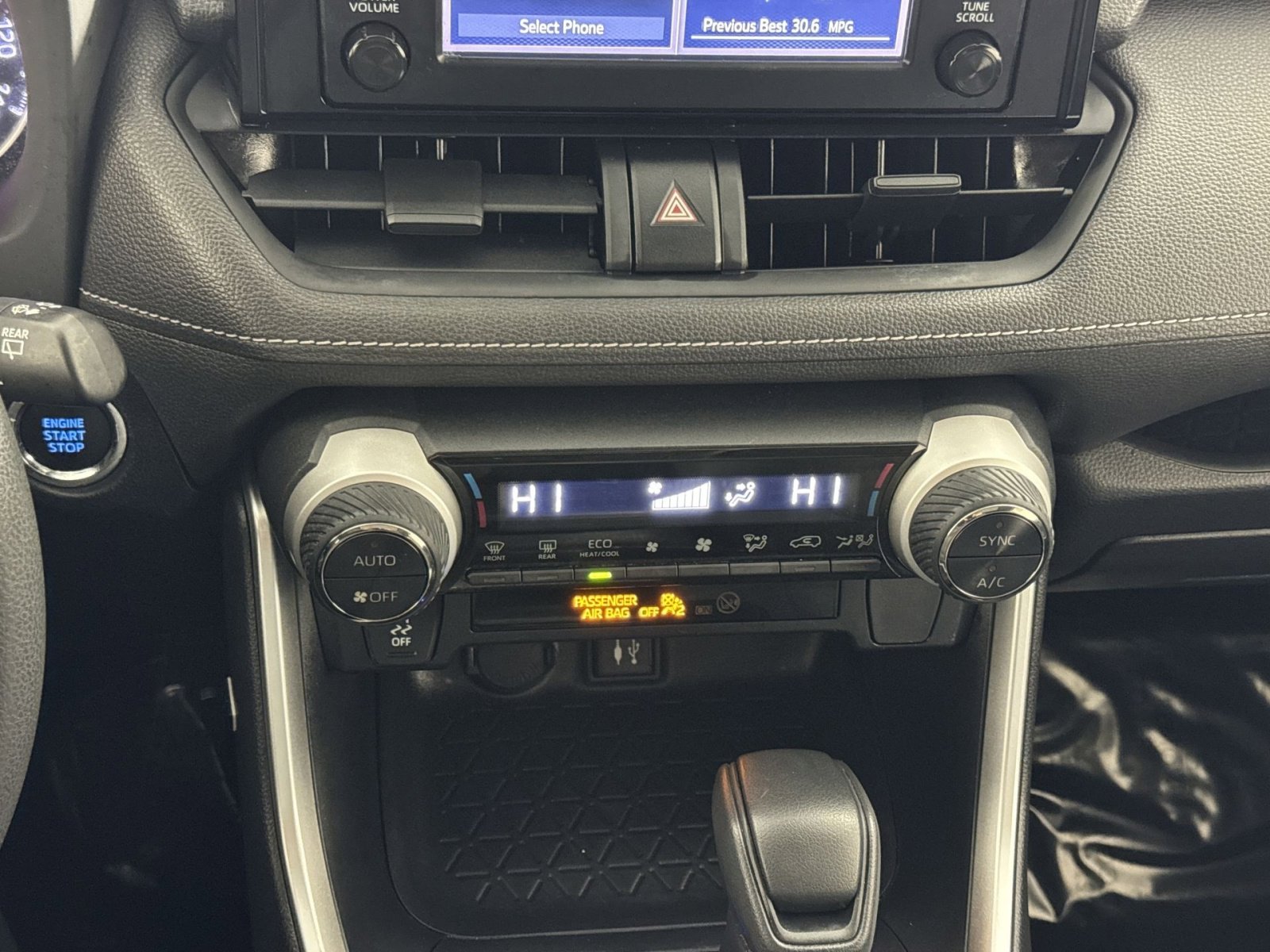 Used 2019 Toyota RAV4 XLE image 20