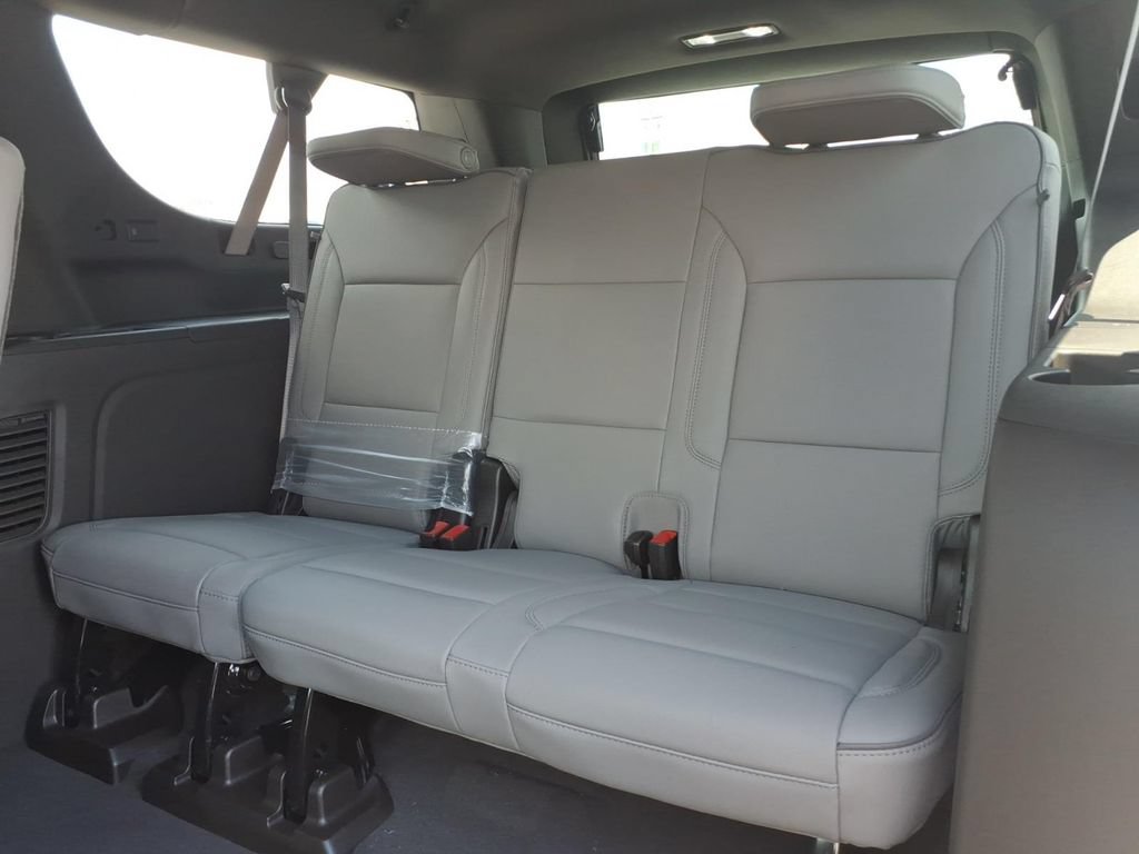 New 2026 GMC Yukon XL Elevation AWD/4WD image 15