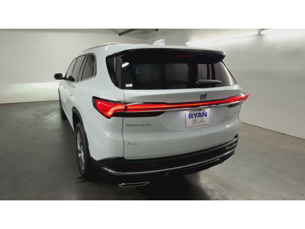 Used 2026 Buick Enclave Preferred w/ LPO, Floor Liner Package FWD image 7