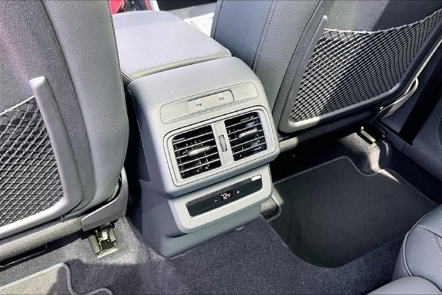 New 2026 Audi Q5 Premium Plus AWD/4WD image 25