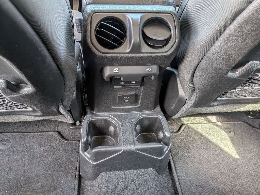 Used 2021 Jeep Gladiator Mojave AWD/4WD image 17