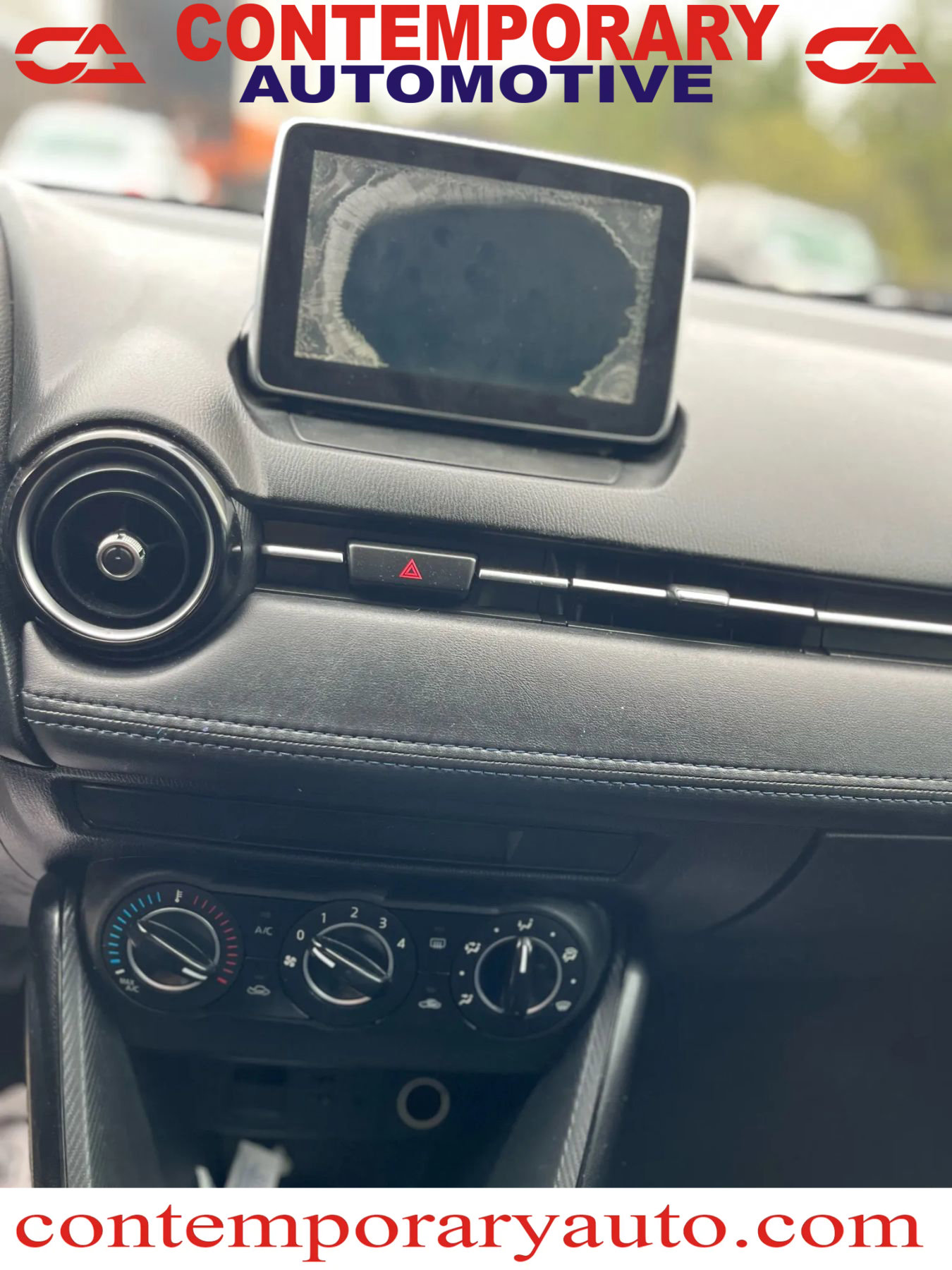 Used 2017 Toyota Yaris iA image 4