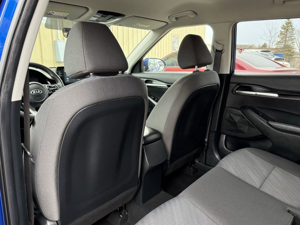 Used 2021 Kia Seltos LX image 18