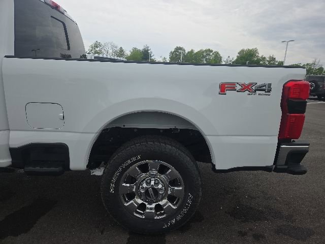 Used 2024 Ford F350 Lariat w/ Lariat Ultimate Package AWD/4WD image 13