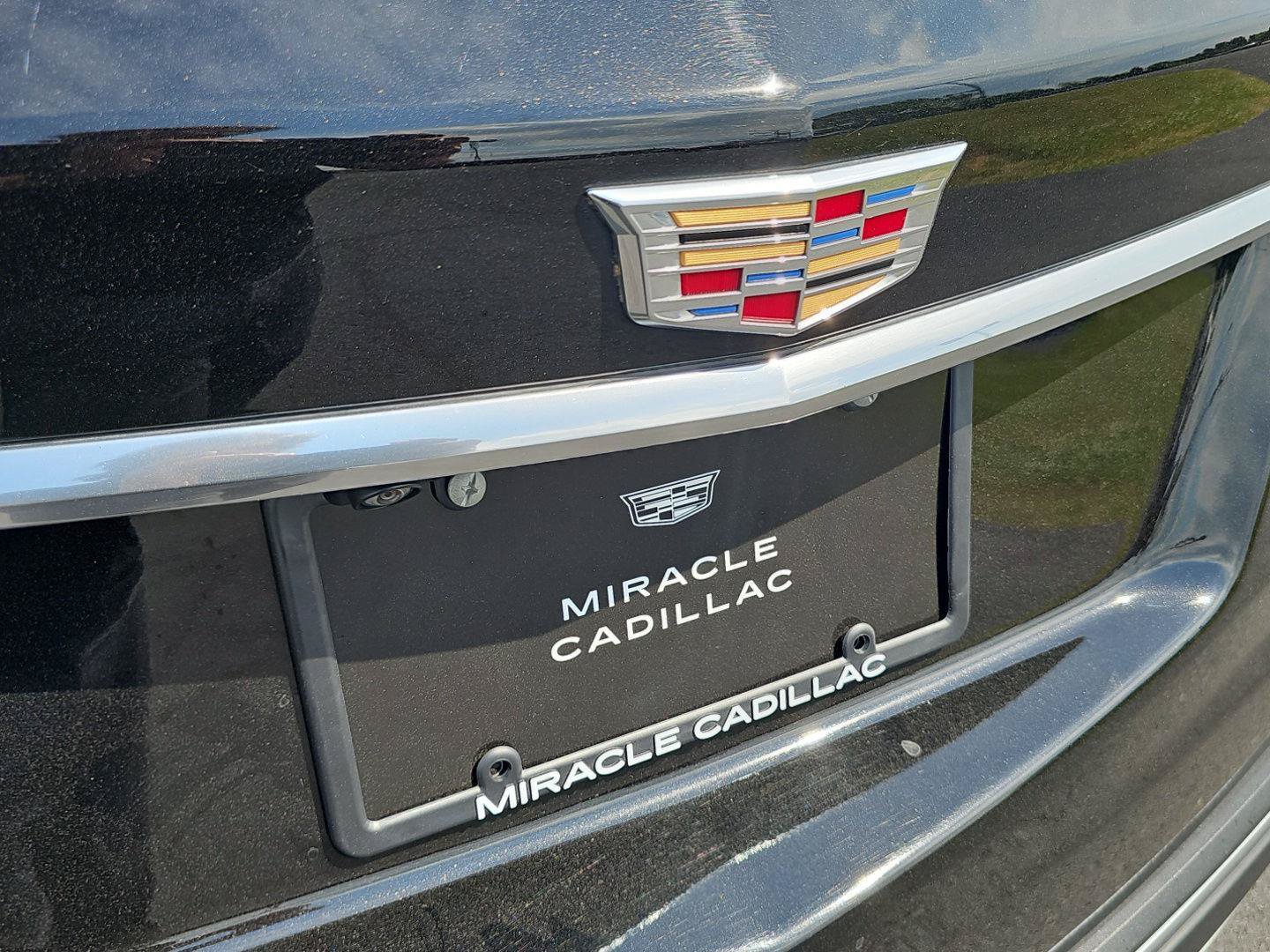 Certified 2023 Cadillac XT5 Premium Luxury AWD/4WD image 37
