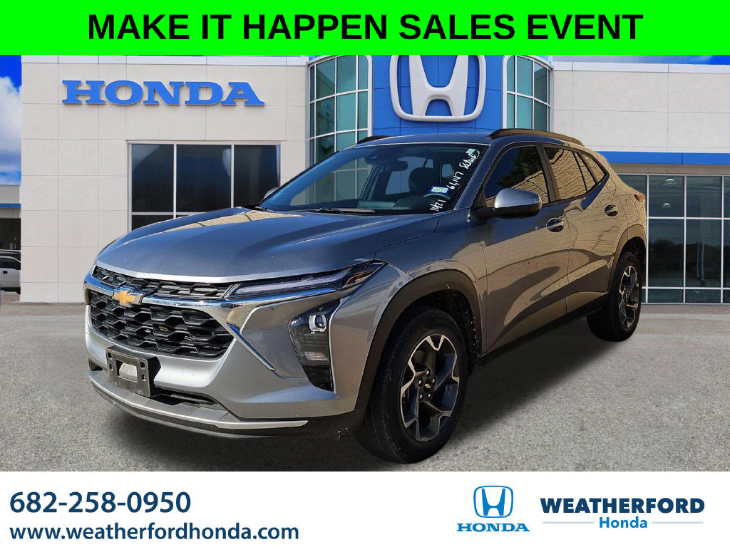 Used 2024 Chevrolet Trax LT w/ Driver Confidence Package FWD image 1