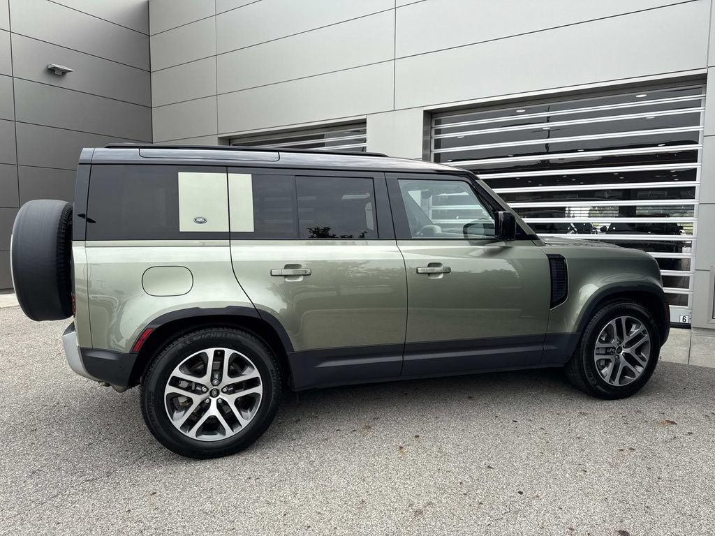 Used 2020 Land Rover Defender 110 HSE AWD/4WD image 7