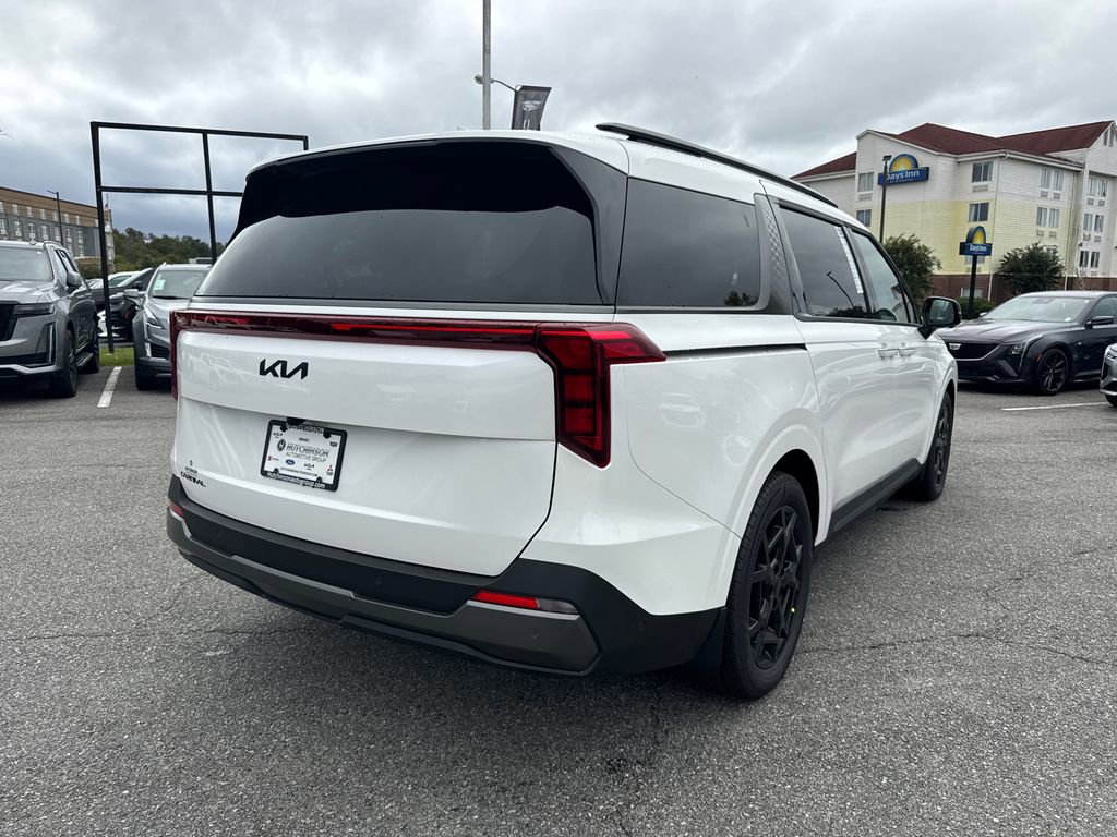 New 2026 Kia Carnival SX image 3