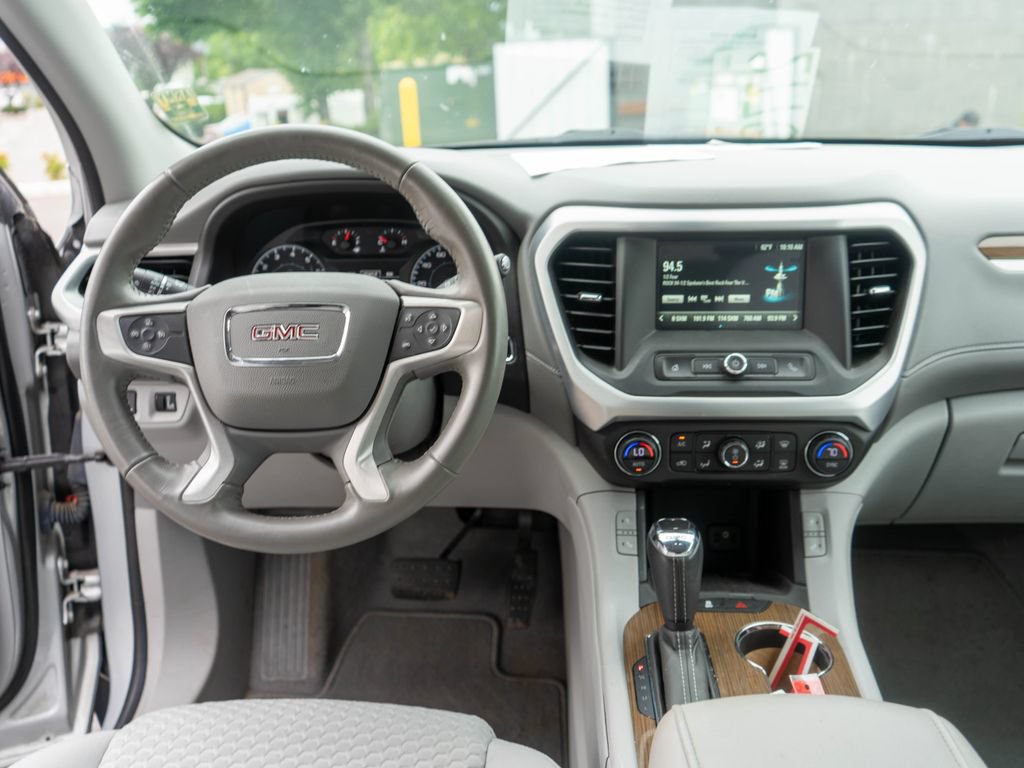 Used 2018 GMC Acadia SLE w/ Driver Alert Package I AWD/4WD image 14