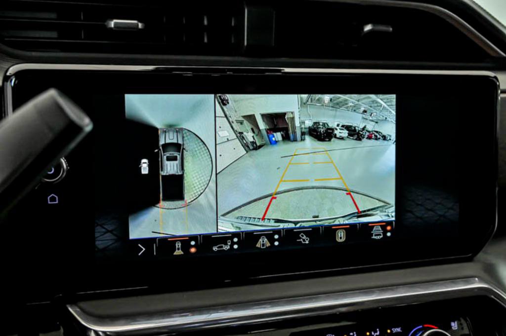 Used 2024 GMC Sierra 2500 Denali Ultimate w/ Max Trailering Package AWD/4WD image 25