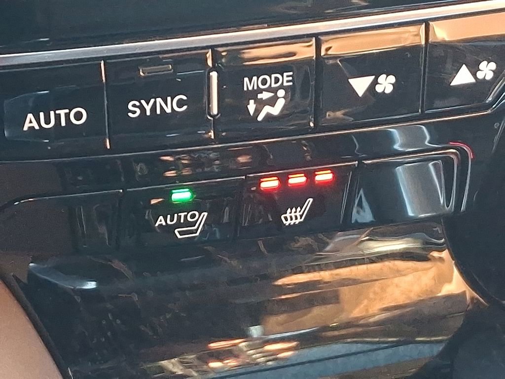 Certified 2024 Acura MDX SH-AWD w/ Technology Package image 26