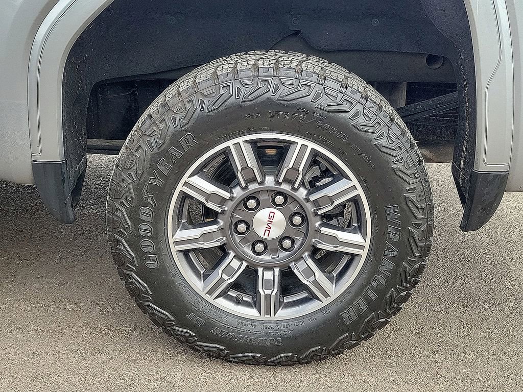 Used 2024 GMC Sierra 1500 AT4 AWD/4WD image 10