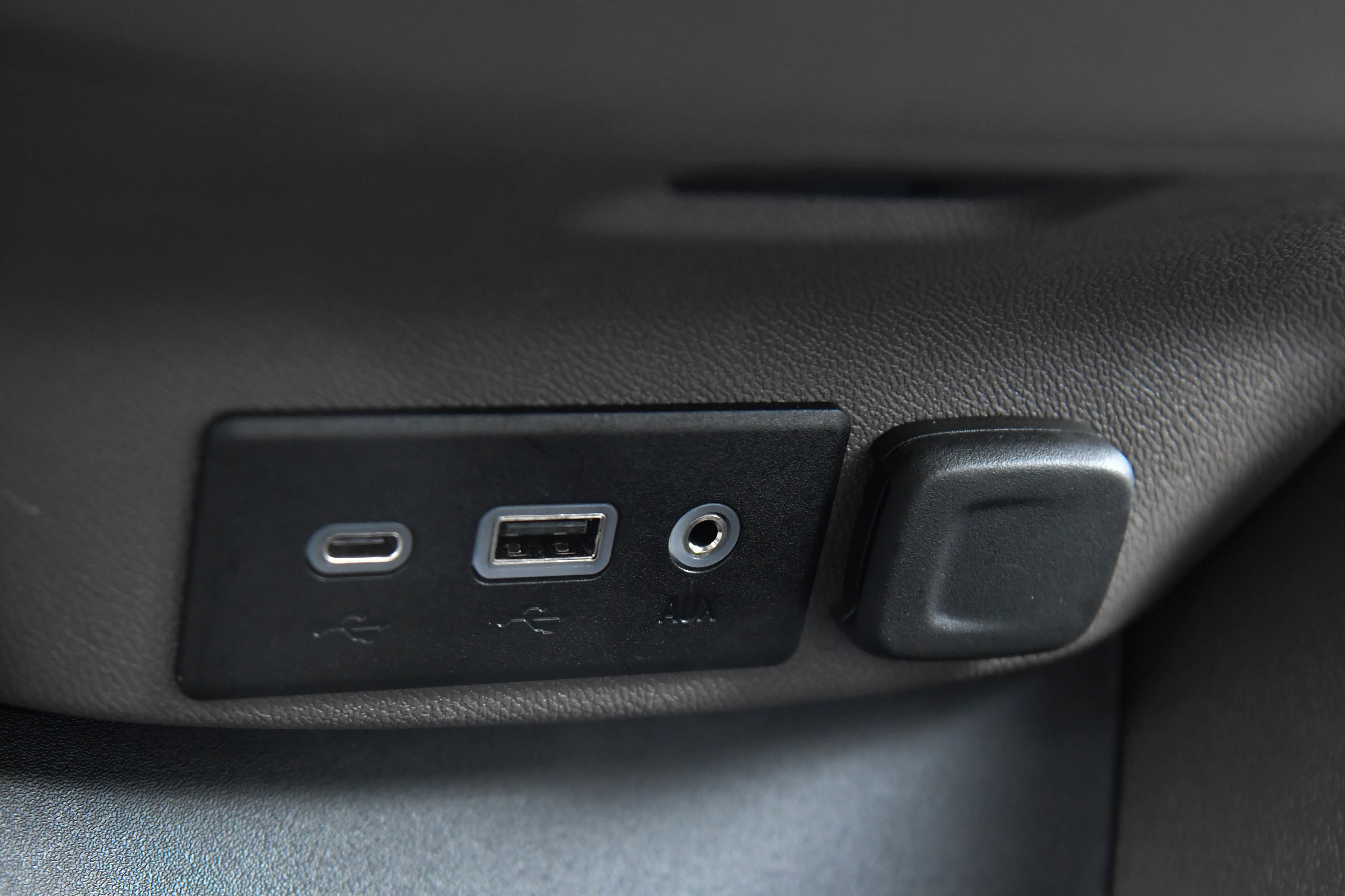 Used 2024 Chevrolet Malibu LS image 22