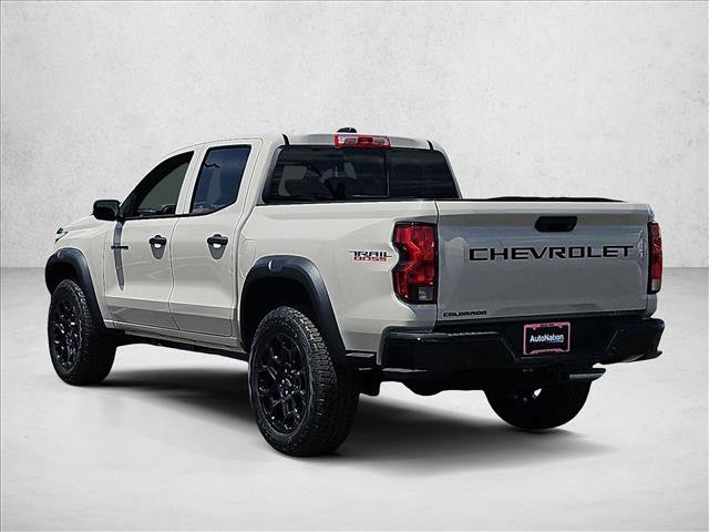 New 2026 Chevrolet Colorado Trail Boss w/ LPO, Hood Decal Package AWD/4WD image 9